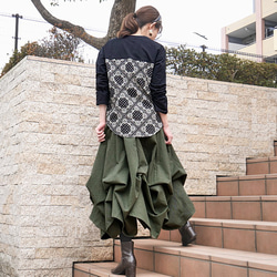 已售出 1,500 多件 *再次上架 x 6 次 [自由排列裙子] 一舉一動都展現美麗的輪廓 *圓形裙子 *綠色 第7張的照片