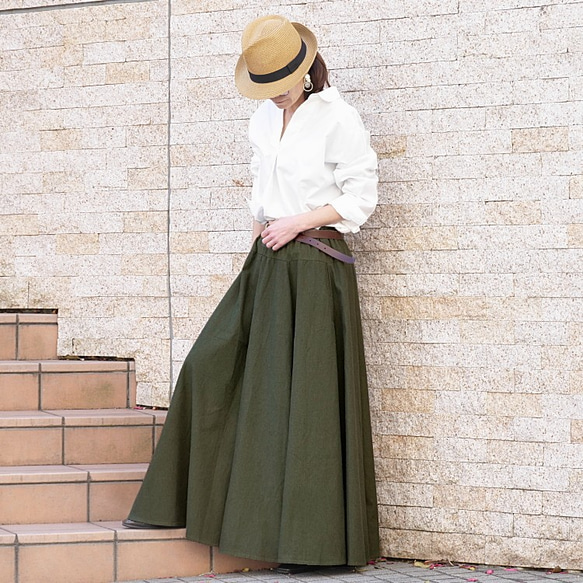 已售出 1,500 多件 *再次上架 x 6 次 [自由排列裙子] 一舉一動都展現美麗的輪廓 *圓形裙子 *綠色 第8張的照片