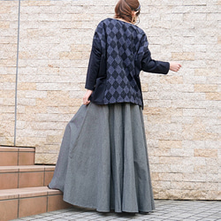 銷量超過1500件！ 【自由調節半身裙】經典百搭的原創單品 * 一件讓你愛不釋手多年的單品 * 每一個動作都展現優美身形 * 灰 第4張的照片