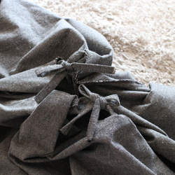 銷量超過1500件！ 【自由調節半身裙】經典百搭的原創單品 * 一件讓你愛不釋手多年的單品 * 每一個動作都展現優美身形 * 灰 第16張的照片