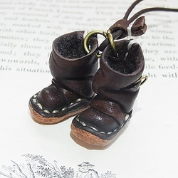 工程師靴項鍊褐矮星[由香守屋]牛皮鑰匙扣皮鞋森林可愛的真實 第1張的照片