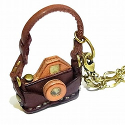 相機袋魅力（棕色）[由香守屋]真皮牛皮 第1張的照片