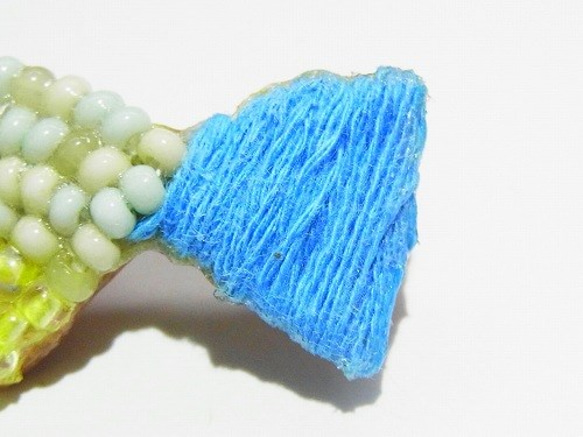 珠繡胸針絲帶趙卓（綠×藍色）[由香守屋] 第2張的照片