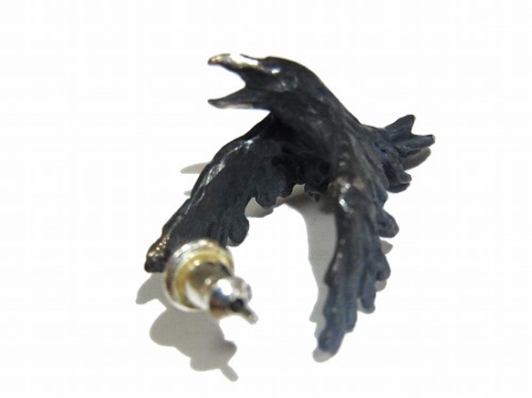 烏鴉耳環（一個耳朵）DECO vienya /裝飾豇豆]烏黑色的鳥鴉酷時尚 第4張的照片