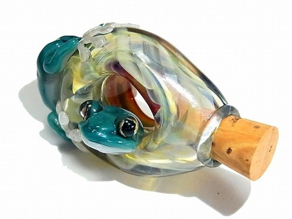 出られた 参 【 kengtaro / ケンタロー 】 ボロシリケイトガラス 職人 作家 蛙 かえる フロッグ 一点 3枚目の画像