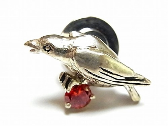 からす ブローチ 【 Tiny tail タイニーテイル 】 カラス アクセサリー 鳥 バード 動物 アニマル シルバー 1枚目の画像
