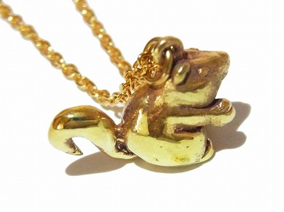 『 リス ネックレス 』インポート　真鍮　ゴールド　金　アンティーク　栗鼠　森の動物　小動物　お洒落　ナチュラル　可愛い 3枚目の画像