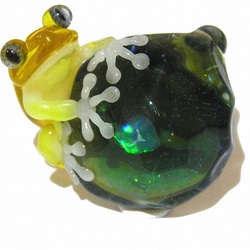 kengtaro カエル ガラス ペンダントトップ 壺 イエロー系 一点物 kengtaro カエル ガラス ペンダントトップ 壺 イエロー系 一点物