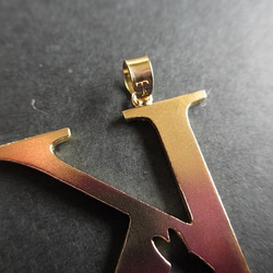 kakurenbo K×ウサギ ネックレス【Tiny tail】イニシャル　アルファベット　かくれんぼ　真鍮　ゴールド 4枚目の画像