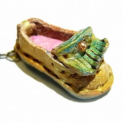 莫卡辛耳環（顏色：金×藍色）[由香守屋】手工手工可愛鞋童鞋 第6張的照片