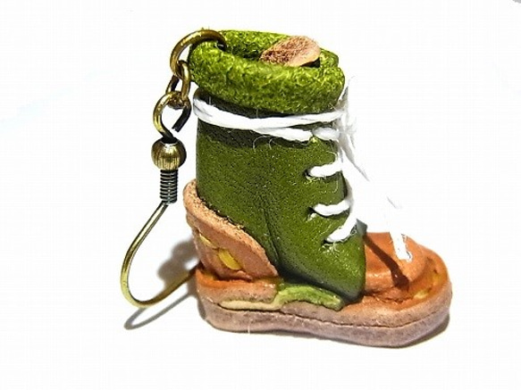 ヒモブーツ ピアス ( カラー： グリーン )【 もりや　ゆか 】 ハンドメイド 手作り かわいい 靴 くつ おしゃれ 5枚目の画像