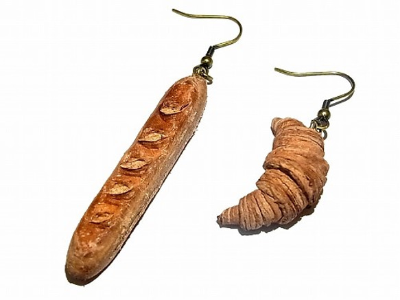 麵包情人的耳環[由香守屋]手工製作手工製作可愛的時尚皮衣微型矮麵包 第2張的照片