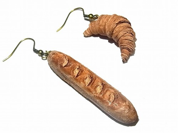 麵包情人的耳環[由香守屋]手工製作手工製作可愛的時尚皮衣微型矮麵包 第3張的照片