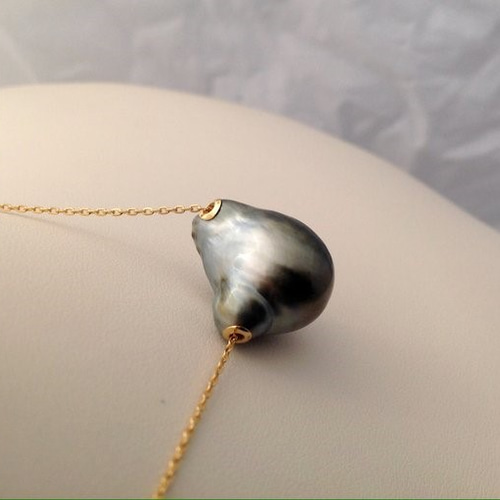 タヒチ バロックパール ネックレス【9K ゴールドチェーン ＆ 18K 