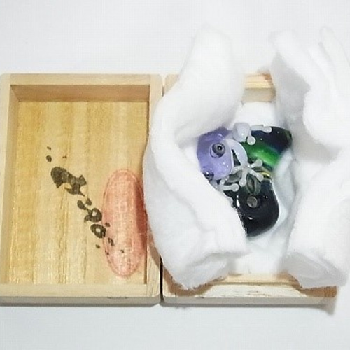 カエル アクセサリー 『 勾玉 （マガタマ） 十一 ペンダントトップ