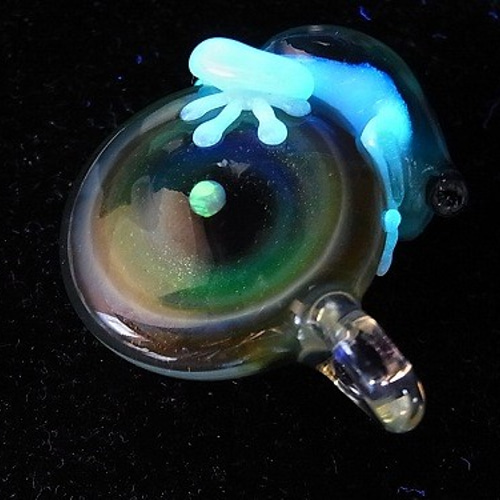 未使用 コロンビア アクセサリー GALERIA CANO カエル 24金メッキ カエル アクセサリー ガラス 『 月虹 (げっこう) 七