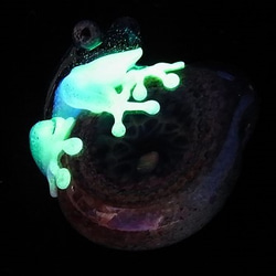 『 彩 いろどり (六) 』【 kengtaro ケンタロー 】 カエル ボロシリケイトガラス 職人 青色 蛙 かえる 2枚目の画像