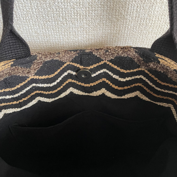 織物　ウェーブラインの丸いラインのトートバッグ 3枚目の画像