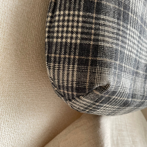 ウール グレーのチェックの丸いラインのトートバッグ トートバッグ