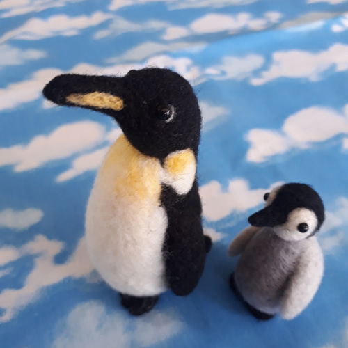 ペンギン親子 羊毛フェルト manahata 通販 11502326｜Creema(クリーマ)