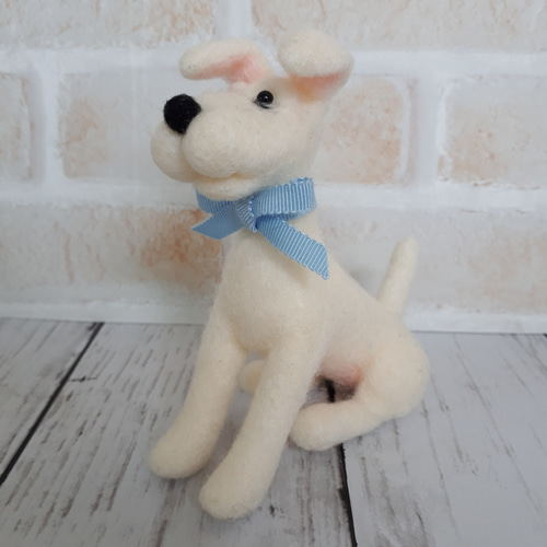 ミニチュアシュナウザー白お座り 羊毛フェルト manahata 通販 8556246