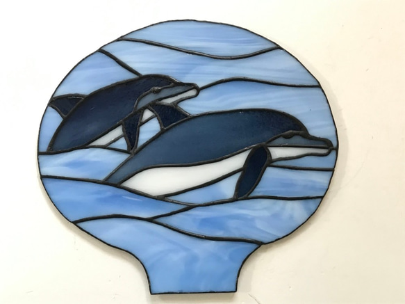 ステンドグラス 2色のイルカのパネル(スタンド付) ステンド