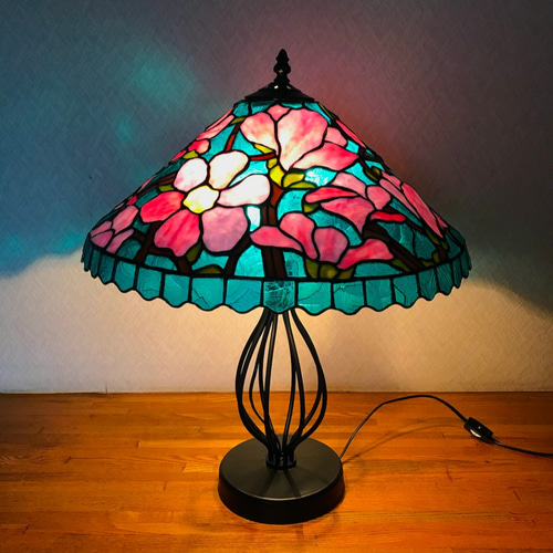 高級ステンドグラス テーブルランプ大（Lp5. マグノリア 木蓮