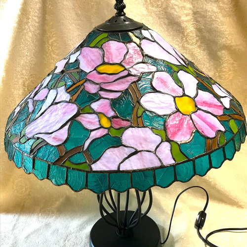 高級ステンドグラス テーブルランプ大（Lp5. マグノリア 木蓮