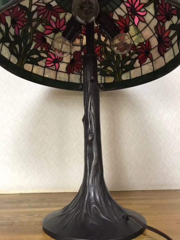 高級ステンドグラス　テーブルランプ大（W.ブラックアイドスーザン） 10枚目の画像