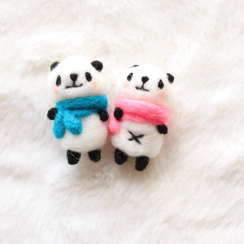 受注製作 ☆ブルーマフラーミニパンダ ストラップ 羊毛フェルト