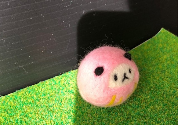 ぱんダルマ(ピンク) 羊毛フェルト 2枚目の画像