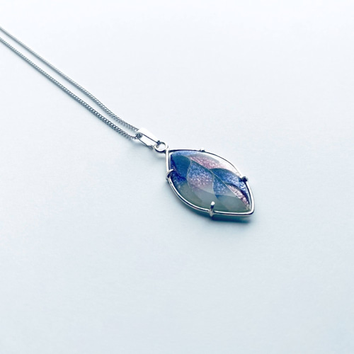 Shippo Jewelry リーフ 七宝焼のペンダント 純銀胎有線七宝
