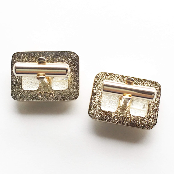 つや消しカトレア 七宝焼のカフスボタン(カフリンクス) 純銀胎つや消し有線七宝 18kgf 18kgf