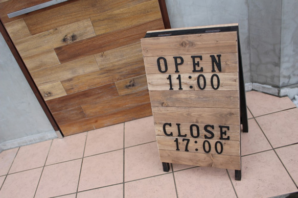 木製立て看板　サインボード　カフェ風　アンティーク　open  ウッド 6枚目の画像