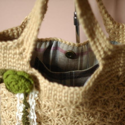グリーンローズの松編み麻ひもショルダーカゴバッグ 2枚目の画像