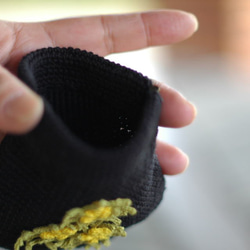 ほっこりカギ針編み　/　ミモザアカシアのバネ口ポーチ 2枚目の画像
