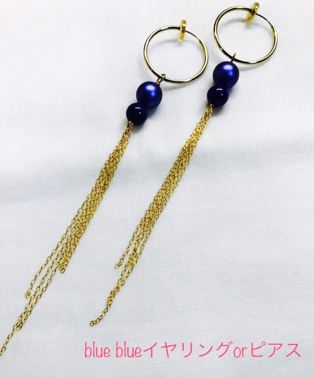 blue blue イヤリングorピアス