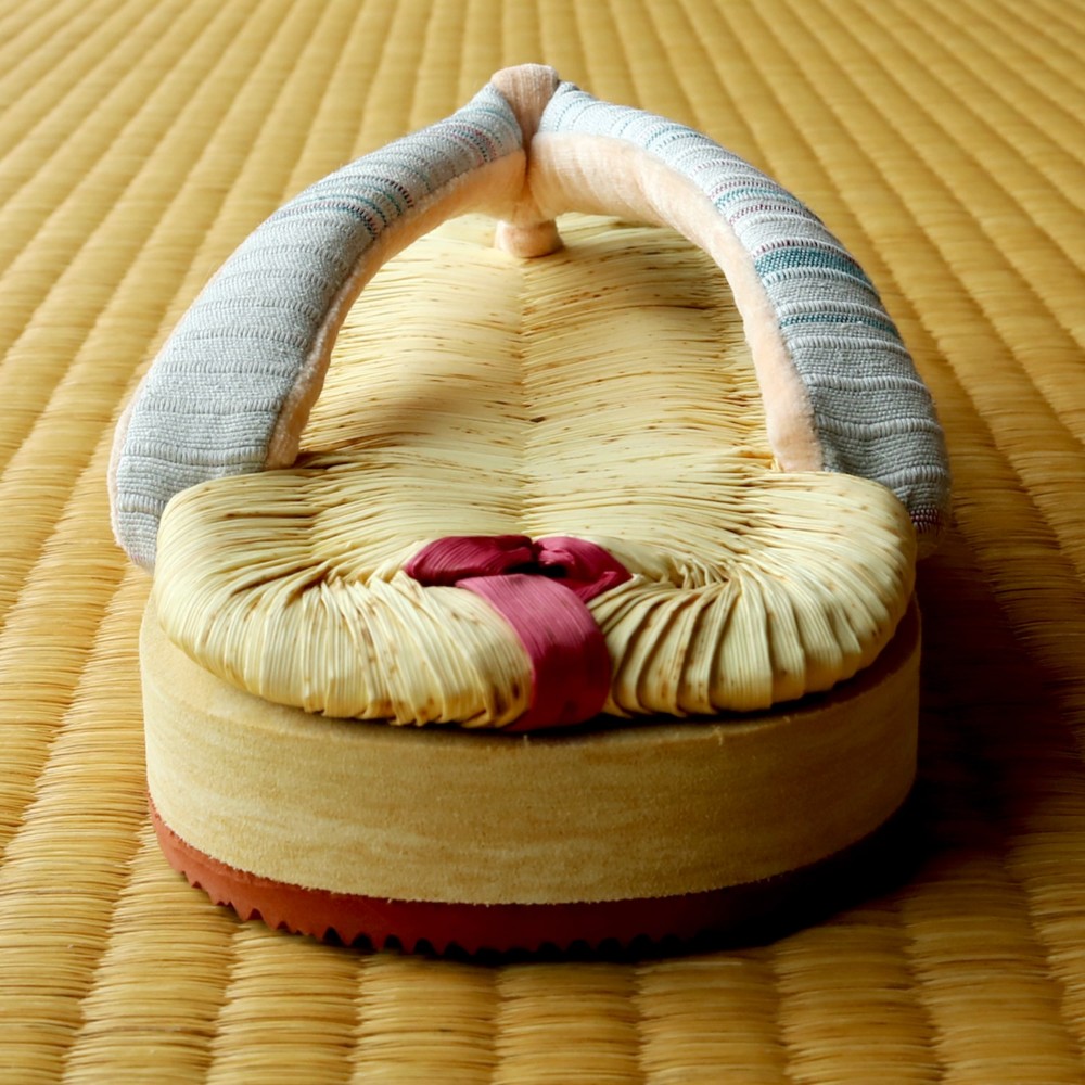 『草履サンダル』■室内、屋外どちらでも履けます ■サイズ違い制作可能 ■受注制作