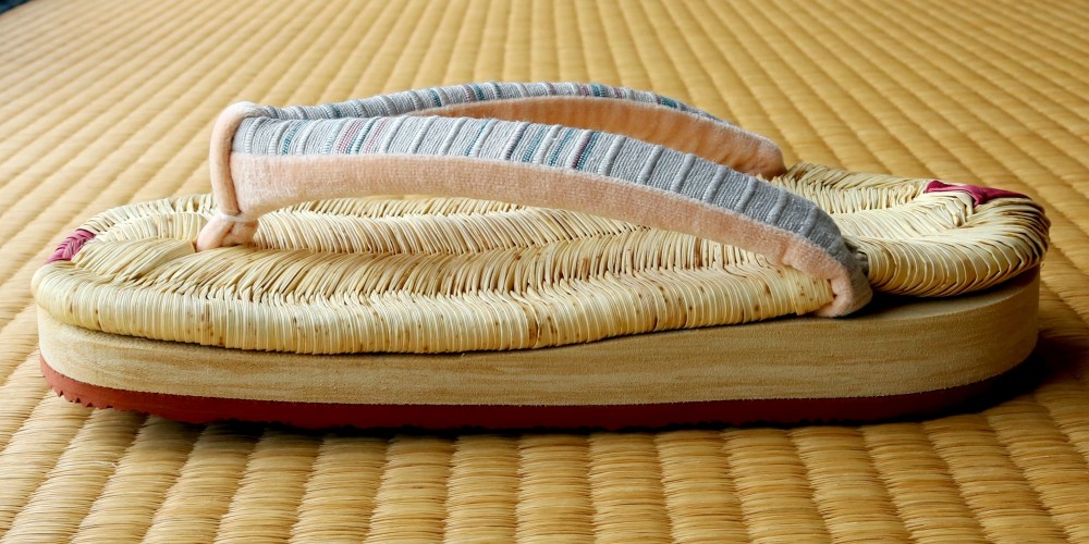 『草履サンダル』■室内、屋外どちらでも履けます ■サイズ違い制作可能 ■受注制作