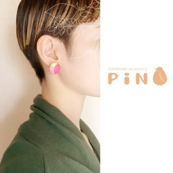 まるいイヤリング もも | ころんと可愛いくるみボタンの耳飾り 桃 ピンク 丸 6枚目の画像