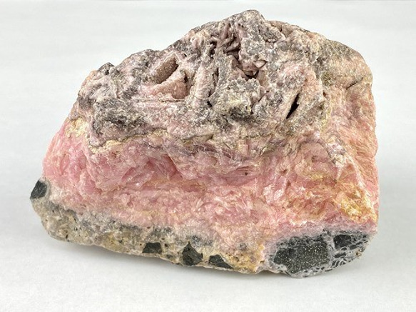 【ロードクロサイト（インカローズ） 】 北海道二海郡八雲町鉛川八雲鉱山産 インカのバラ 原石 天然石 パワーストーン 2枚目の画像