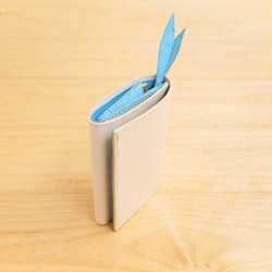 ラビット3.1 / 初夏のビーチより  〜カードポケットが増えた。小さな三つ折り財布〜【受注製作】 1枚目の画像