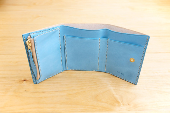 ラビット3.1 / 初夏のビーチより  〜カードポケットが増えた。小さな三つ折り財布〜【受注製作】 2枚目の画像