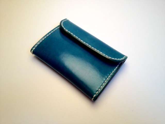 (受注製作） 手縫い レザーキーケース/ 革と糸の色が選べる