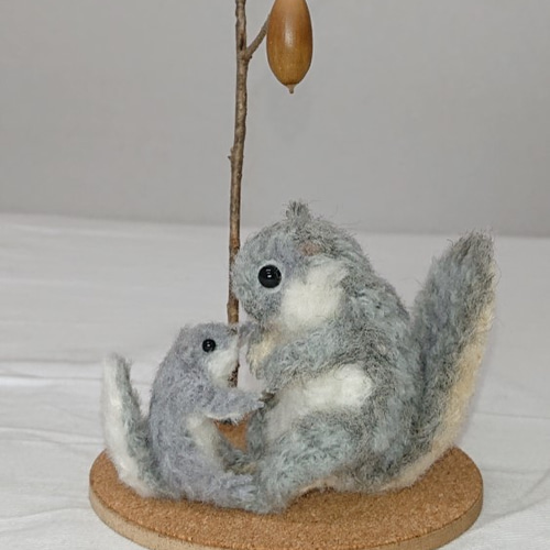 羊毛フェルト　エゾモモンガ(親子) エゾモモンガ 親子 羊毛フェルト あたろう 通販 7851557｜Creema(クリーマ)