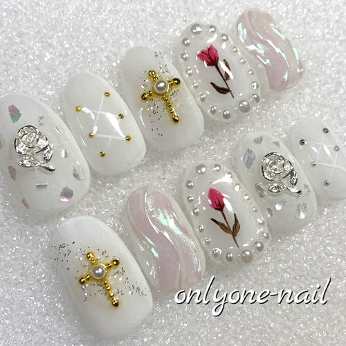 専用出品ホワイトクロスデザインネイルチップ 【公式通販】