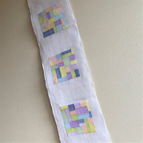 ポジャギ風　パッチワーク　リネン　タペストリー ポジャギ風タペストリー 53×52の通販 by fu.wa.ran(布小物)｜ラクマ