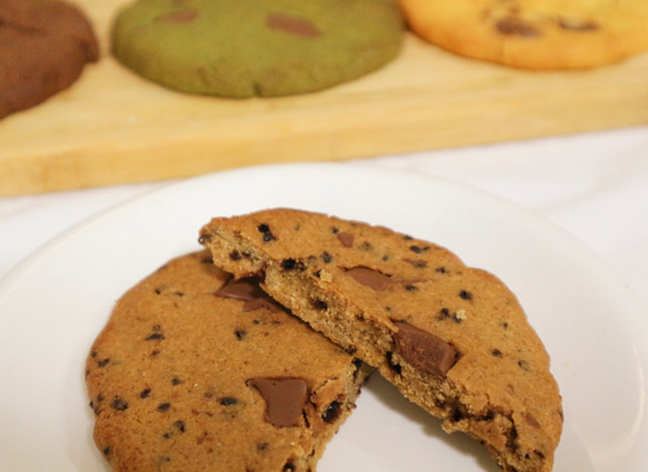 低糖質・グルテンフリー ♡しっとりソフトなBIGアメリカンチョコクッキー 〜4種セット〜 4枚目の画像