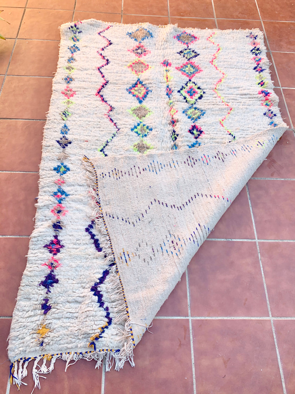 モロッコ ラグ カーペット　絨毯　アジラル カラフル　ベニワレン 8枚目の画像