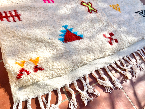 モロッコ ラグ カーペット　絨毯　アジラル ベニワレン　14 3枚目の画像